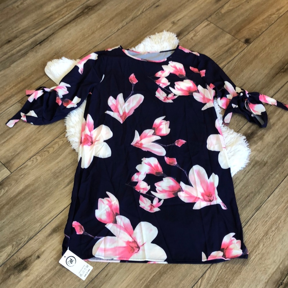 NWT Minipeach Floral Casual Dress